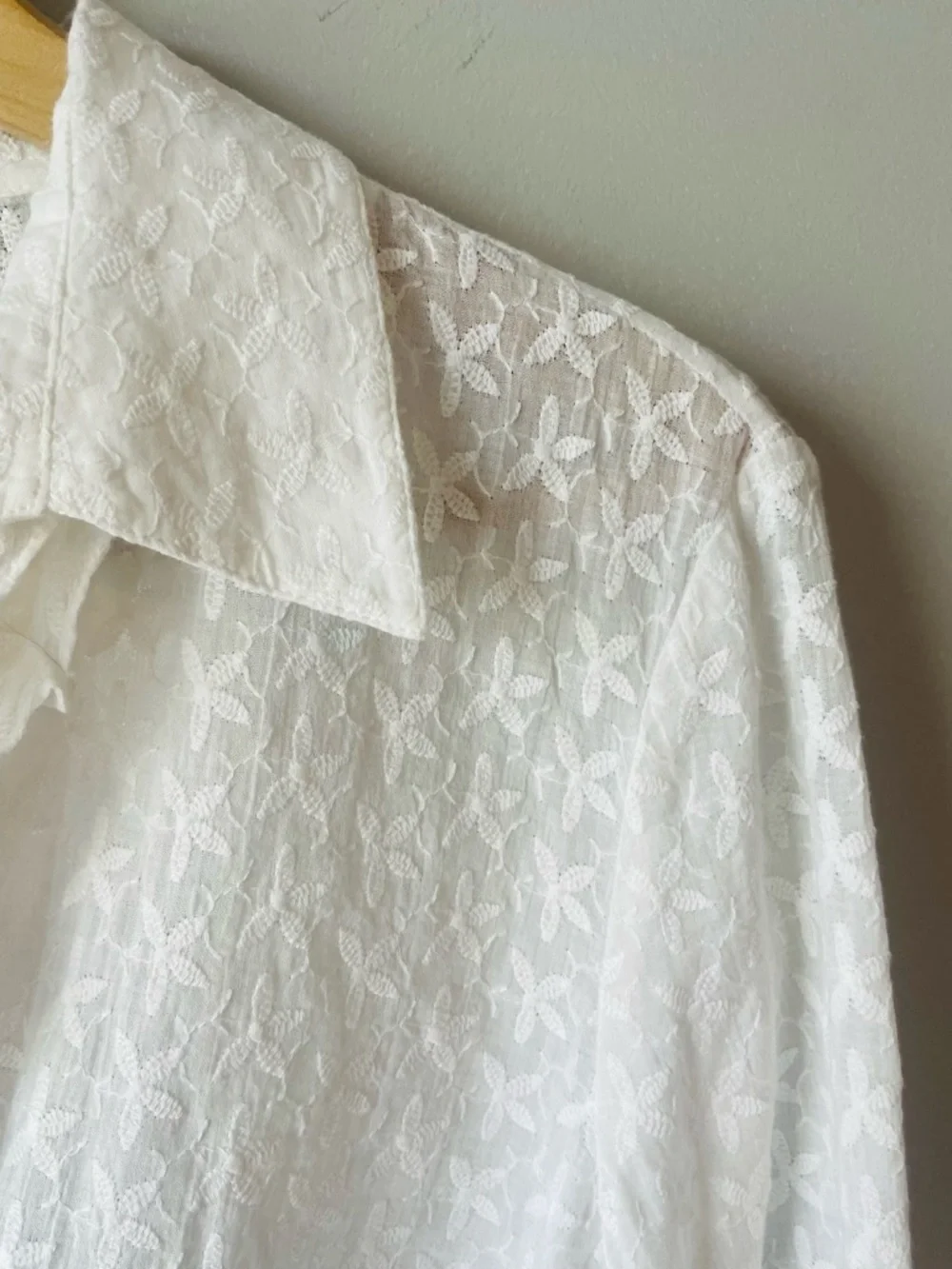 Lafayette 148 New York White Sheer Ruffle Tie-Front Blouse - Picture 3 of 7